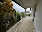 Casa de vanzare, 390 mp, zona Cetate 