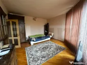 Casa de vanzare, 390 mp, zona Cetate 