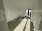 Casă cu 3 camere în Dumbrăvița 