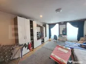 DOUĂ CASE ÎN CODLEA LA PREȚ DE UNA SINGURĂ! 