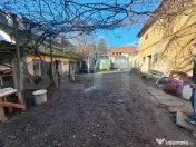 DOUĂ CASE ÎN CODLEA LA PREȚ DE UNA SINGURĂ! 