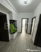 Apartament 3 camere, 80mp, etaj intermediar, bloc nou, zona 