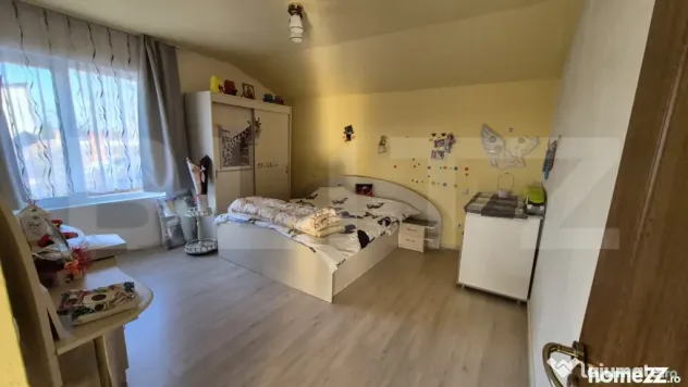 Casa 5 camere, 248 mp, teren 496 mp, zona Closca - Satu Mare (Satu-Mare)