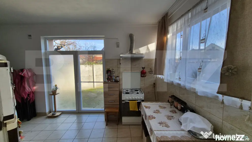 Casa 5 camere, 248 mp, teren 496 mp, zona Closca - Satu Mare (Satu-Mare)