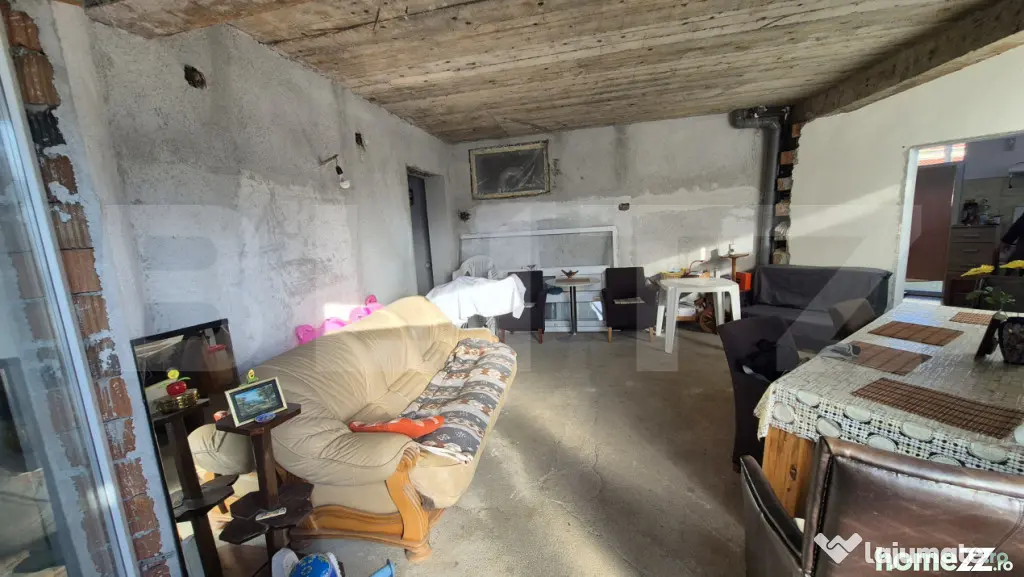 Casa 5 camere, 248 mp, teren 496 mp, zona Closca - Satu Mare (Satu-Mare)