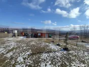 Cabana de lemn cu 700mp intravilan, Ciurea 