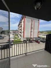 Apartament de 3 camere, Subcetate 