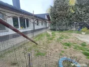 Proprietate deosebită 2 case, lac de pește, finisaje premi 