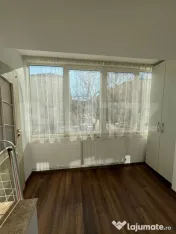 Apartament 4 camere, ETAJ 1, Bulevardul Independentei - cu l 