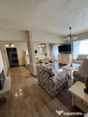 Apartament 4 camere, ETAJ 1, Bulevardul Independentei - cu l 