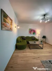 Apartament 3 camere, decomandat - zona Tractorul