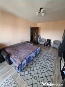 Apartament 3 camere, decomandat - zona Astra