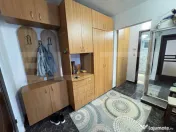 Apartament de inchiriat, 2 camere, decomandat, centrala prop 