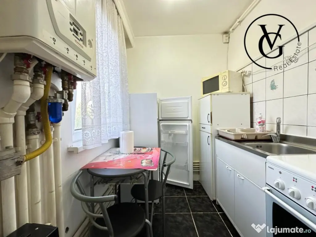 Apartament 2 camere - zona Brotacei - centrala proprie