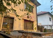 Vanzare vila Drumul Sarii. 