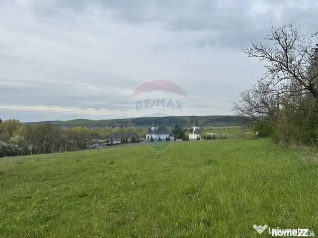 Teren 3,000mp Oslobeni / Strada Oslobeni punct GRADINA - Oslobeni (Neamt)