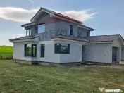 Casă deosebita cu 4 dormitoare in Oradea- Cihei 