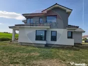 Casă deosebita cu 4 dormitoare in Oradea- Cihei