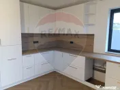 Casă deosebita cu 4 dormitoare in Oradea- Cihei
