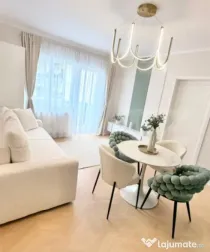 Apartament cu 3 camere, totul nou, parcare subterana, zona T