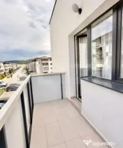 Apartament cu 3 camere, totul nou, parcare subterana, zona T 