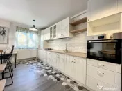Apartament cu 2 camere, 54 mp, garaj, terasa, in cartierul 