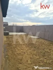Casă parter, construcție solidă, teren generos – Cârce 
