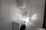 Probabil cel mai frumos 4 camere din Aparatorii Patriei 