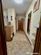 Apartament cu 3 camere , 2 bai si parcare -Profi Tractoru 