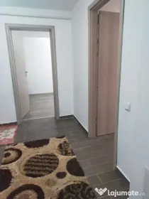 Vând apartament 2 camere central