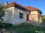 Vând casă 