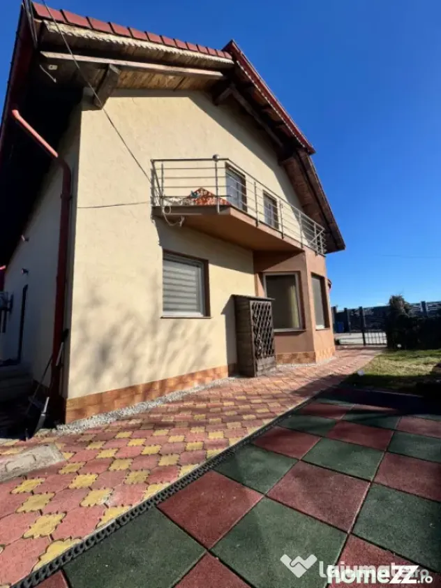 0% comision: Proprietate completă, 2 locuințe și terasă