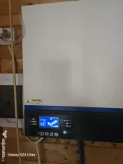 Inverter de 3kw cu doua acumlatoare 200ah 