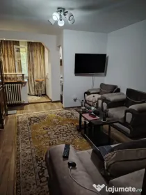 Garsoniera de vanzare, 31 mp, etaj 1, zona Brazda