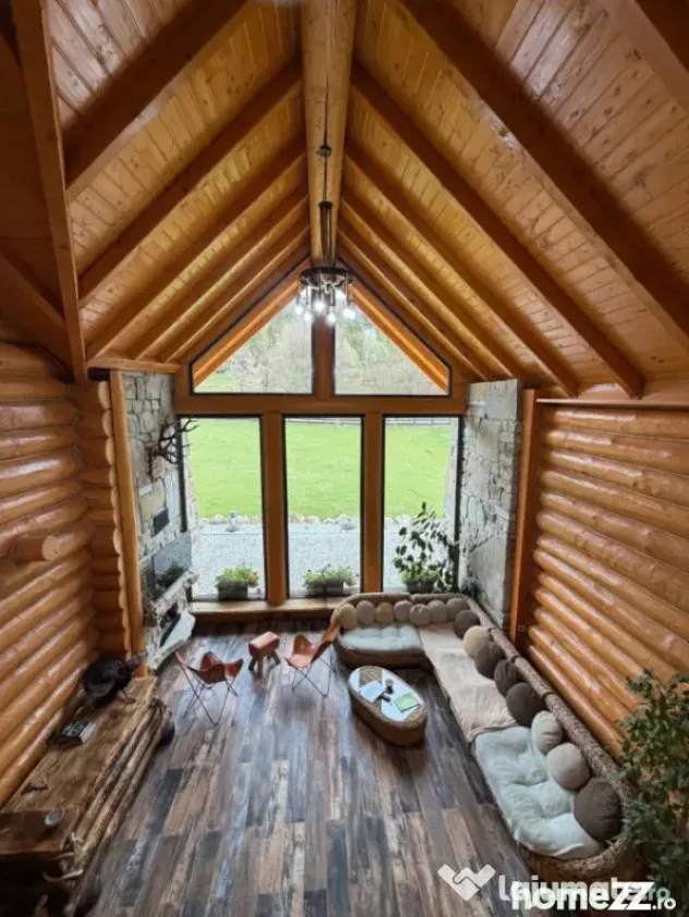 Cabana exclusivista din lemn rotund, 5500mp teren, Sucevita - Sucevita (Suceava)