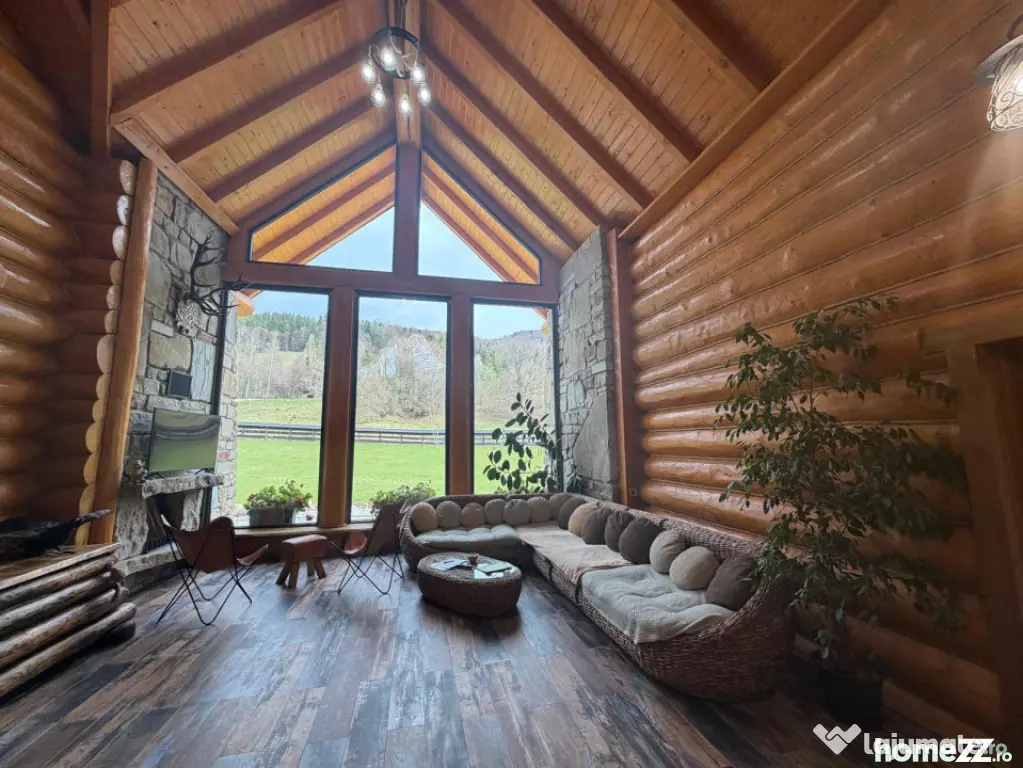 Cabana exclusivista din lemn rotund, 5500mp teren, Sucevita - Sucevita (Suceava)
