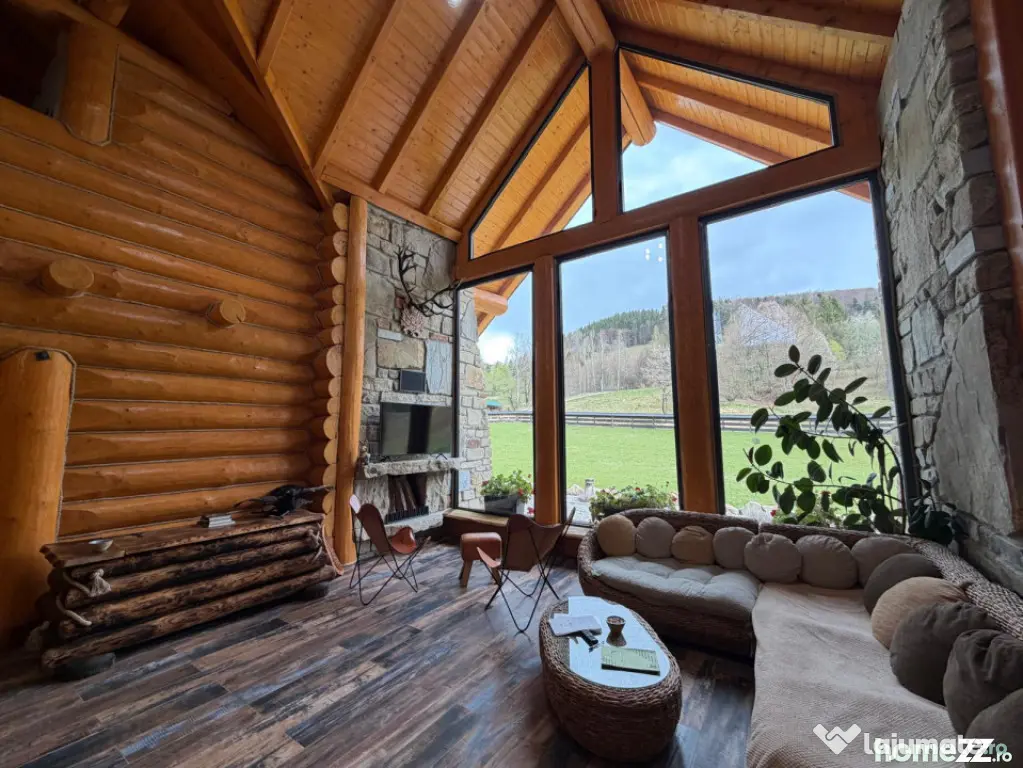Cabana exclusivista din lemn rotund, 5500mp teren, Sucevita - Sucevita (Suceava)