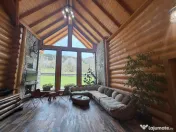 Cabana exclusivista din lemn rotund, 5500mp teren, Sucevita 
