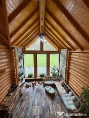 Cabana exclusivista din lemn rotund, 5500mp teren, Sucevita 