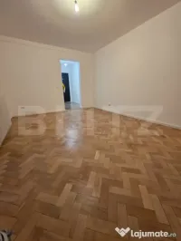 De vanzare 3 camere proaspăt renovat, 67mp, zona top a Cluj 