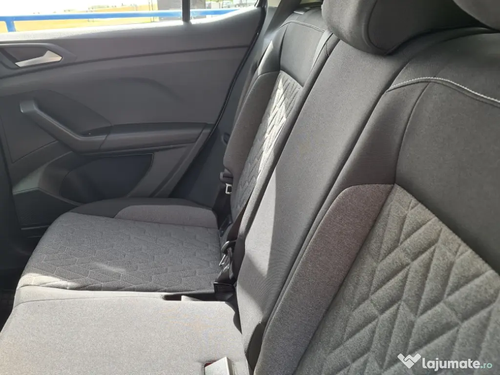 Schimb sau vand VW TCROSS,din 2024,4300 km,cutie automata,benzina,consum 4.5l,impecabila,cu auto VW TIGUAN 2024-2026,sau TOYOTA RAV4