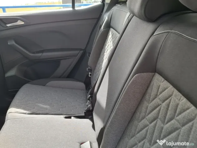 Schimb sau vand VW TCROSS,din 2024,4300 km,cutie automata,benzina,consum 4.5l,impecabila,cu auto VW TIGUAN 2024-2026,sau TOYOTA RAV4