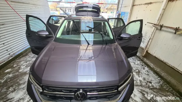 Schimb sau vand VW TCROSS,din 2024,4300 km,cutie automata,benzina,consum 4.5l,impecabila,cu auto VW TIGUAN 2024-2026,sau TOYOTA RAV4