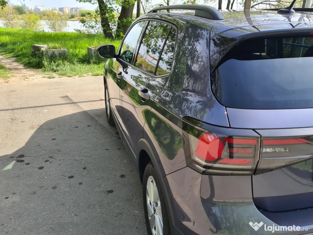 Schimb sau vand VW TCROSS,din 2024,4300 km,cutie automata,benzina,consum 4.5l,impecabila,cu auto VW TIGUAN 2024-2026,sau TOYOTA RAV4
