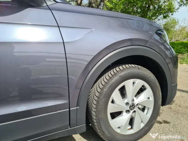 Schimb sau vand VW TCROSS,din 2024,4300 km,cutie automata,benzina,consum 4.5l,impecabila,cu auto VW TIGUAN 2024-2026,sau TOYOTA RAV4