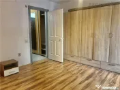 Garsoniera cu BALCON - JUDETEAN strada Traian Astra 