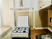 Garsoniera cu BALCON - JUDETEAN strada Traian Astra 