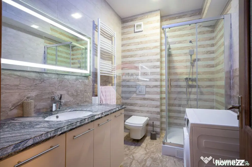 Apartament cu 3 camere, 99mp utili, 2 băi, parcare subte...