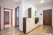 Apartament cu 3 camere, 99mp utili, 2 băi, parcare subte... 