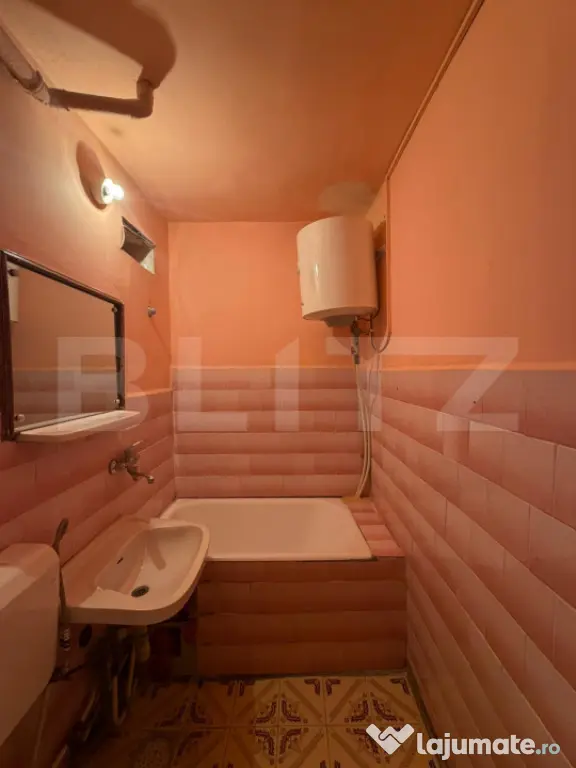 Garsoniera de vanzare, 22 mp, zona Soarelui